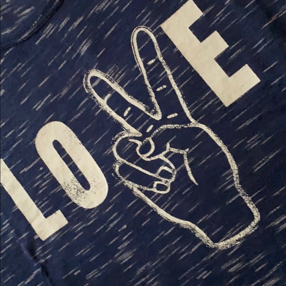 1 LEFT - NEW graphic boho hippie peace sign /love top - Picture 5 of 7